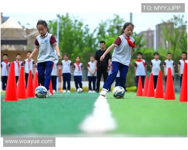 探索橡胶球足球的魅力与乐趣让运动更健康更有趣